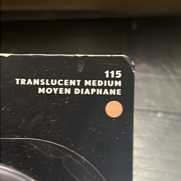 New cover girl - Picture 2 of 3